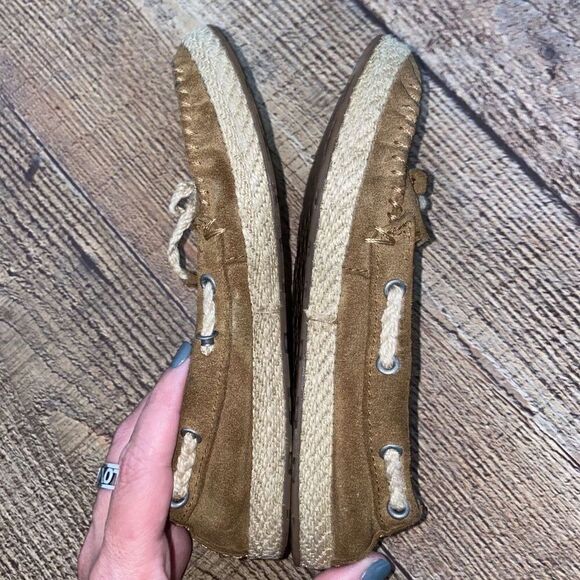 Ugg K Ariana Boat Shoe - Picture 7 of 10